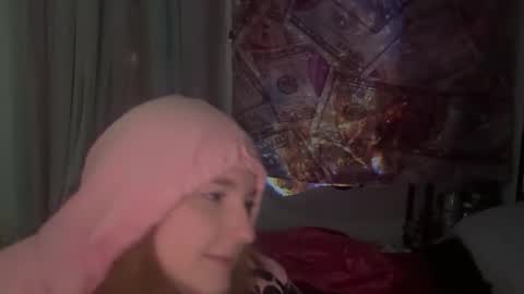 yourthickgingergoddess online show from December 18, 1:21 am