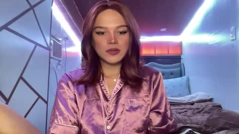 ANDREA online show from June 4, 1:55 am