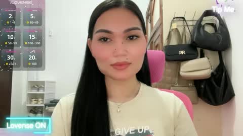 yrdrmgrl_jennie26 online show from March 4, 5:25 am