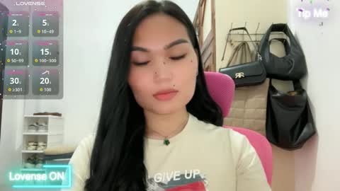 yrdrmgrl_jennie26 online show from March 12, 7:16 pm