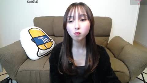 yui_x online show from February 2, 11:31 am