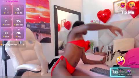 Snapshot of yuliana_milleer chatting on March 4, 7:54 pm Yuliana online show from March 4, 7:54 pm