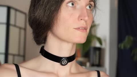 yulla dao online show from October 8, 4:55 pm