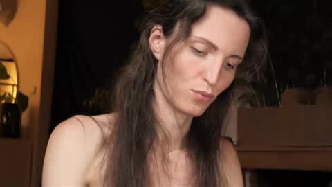 yulla dao online show from October 5, 6:46 pm