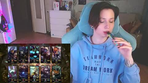 Kris online show from February 14, 8:26 pm