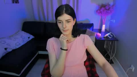 Yumi online show from February 27, 11:04 pm