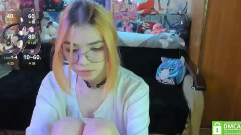 Snapshot of yumiko_uwu chatting on March 10, 9:56 am Yumeko online show from March 10, 9:56 am