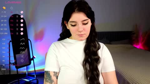 YumemiyaYumi online show from December 22, 9:53 pm