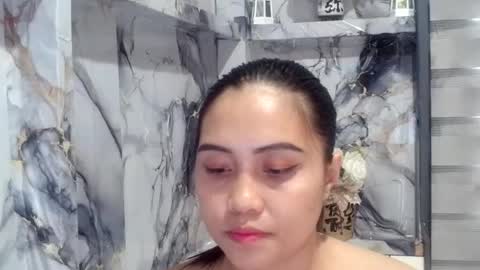 yummyjane19 online show from July 28, 1:47 am