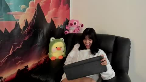 Yuna online show from February 25, 5:22 pm