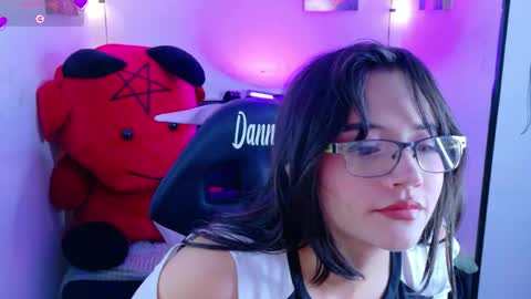Snapshot of yuny_haruno chatting on September 10, 1:44 pm Haruno online show from September 10, 1:44 pm