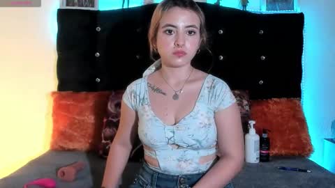 yuong soo online show from September 25, 5:28 am