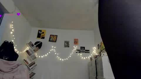 paola online show from February 27, 10:31 pm