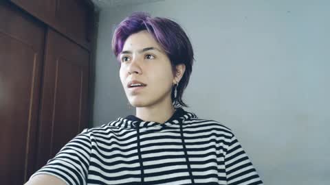 Snapshot of zafira_raven chatting on September 29, 3:50 pm zafira_raven online show from September 29, 3:50 pm