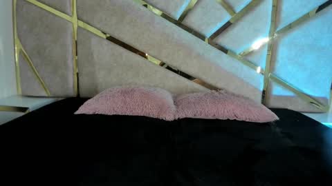 Claire  online show from October 13, 11:18 pm