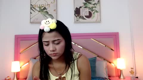 Zaira Angel online show from March 5, 5:39 pm