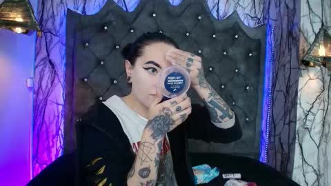 Snapshot of zami_escobar_of chatting on September 18, 7:01 pm online show from September 18, 7:01 pm