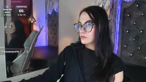 Snapshot of zami_escobar_of chatting on October 9, 11:09 pm online show from October 9, 11:09 pm