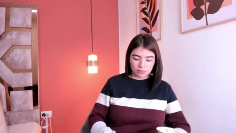 zamira_taylor online show from June 5, 12:48 am