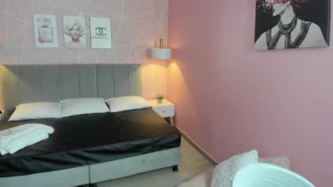 Zara Sweet  online show from March 17, 1:48 pm