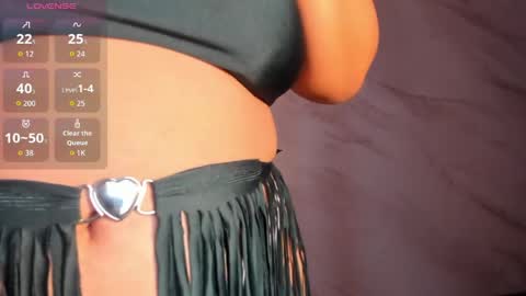 Zara online show from May 25, 7:24 pm