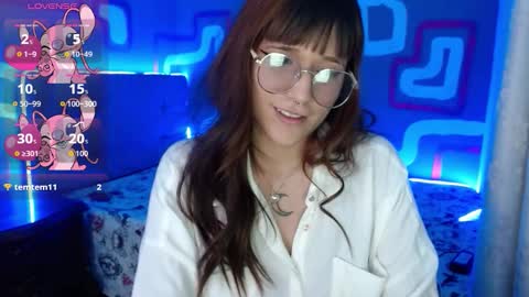 Snapshot of zara_sin chatting on October 13, 3:09 am Zara online show from October 13, 3:09 am