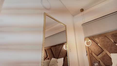 Zarah Andrews online show from September 15, 12:13 pm