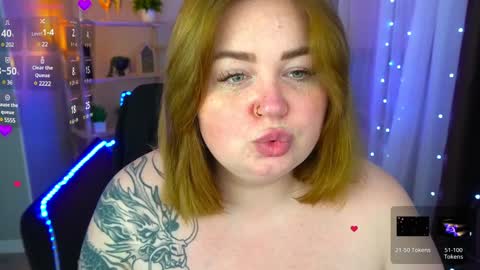 Lola online show from January 10, 9:10 pm