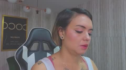 Isabella online show from February 4, 12:52 pm