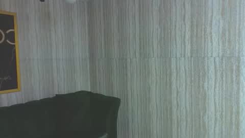 Isabella online show from January 19, 1:18 pm