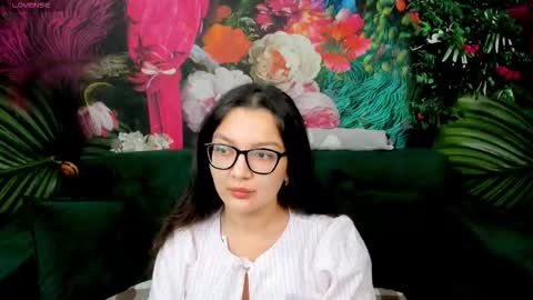 Snapshot of zarifabevi chatting on September 17, 12:36 pm Zarifa online show from September 17, 12:36 pm