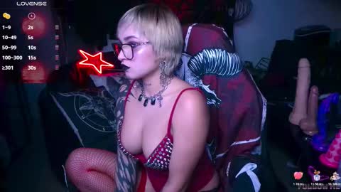 sweta online show from February 19, 8:18 pm