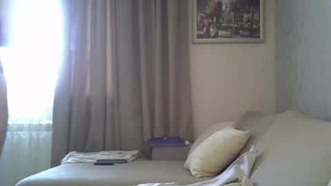 Snapshot of zarinaswift chatting on September 30, 4:40 am Zarina Swift online show from September 30, 4:40 am