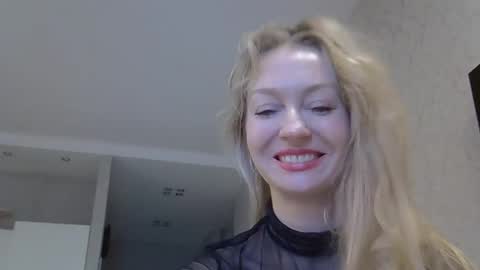 Zarina Swift online show from April 11, 6:52 am