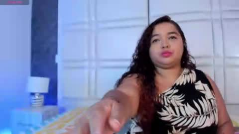 zarulynn online show from July 26, 11:07 am