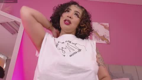 zaya_1 online show from October 21, 1:04 pm