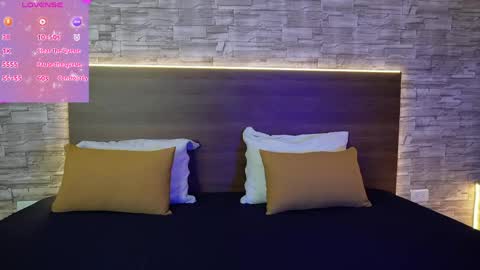 zenda_biancha online show from April 11, 10:41 am