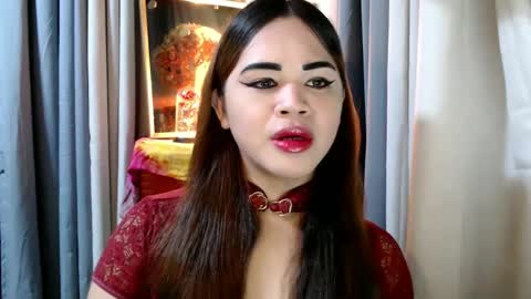 Zendaya online show from February 9, 9:17 pm