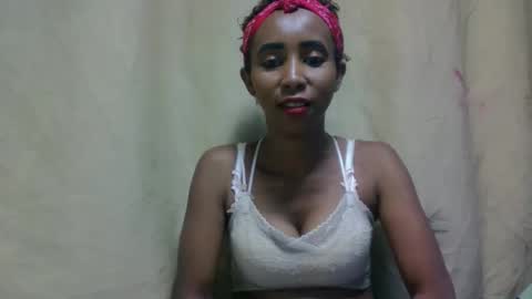 Snapshot of zeolineess chatting on September 26, 7:44 pm zeolineess online show from September 26, 7:44 pm