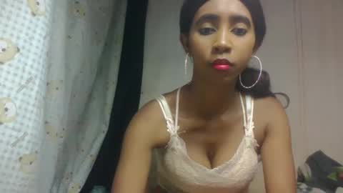 Snapshot of zeolineess chatting on October 4, 9:15 am zeolineess online show from October 4, 9:15 am