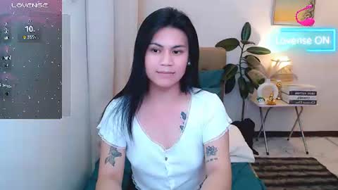 zephyraaaaa online show from June 19, 7:17 pm