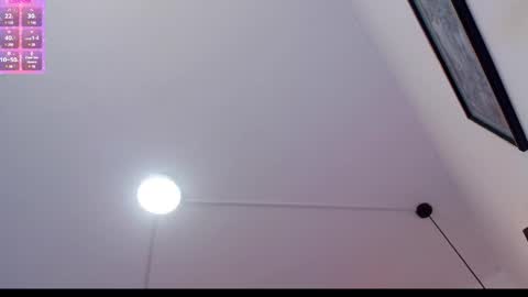 ZHAMIRA  ANDRES online show from March 2, 8:25 pm