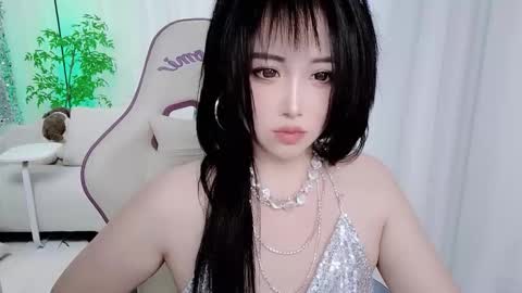 zhen online show from November 17, 4:40 pm