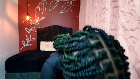 Zia Green online show from December 13, 12:39 pm