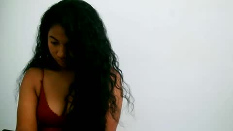 elly online show from July 13, 7:09 am