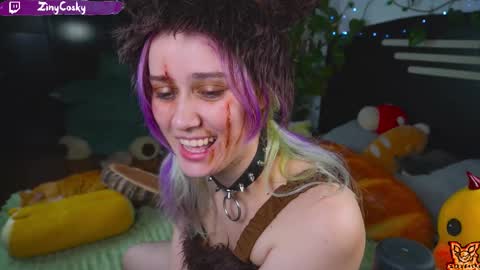 Snapshot of ziny_cosky chatting on November 1, 3:54 am Ziny Cosky online show from November 1, 3:54 am