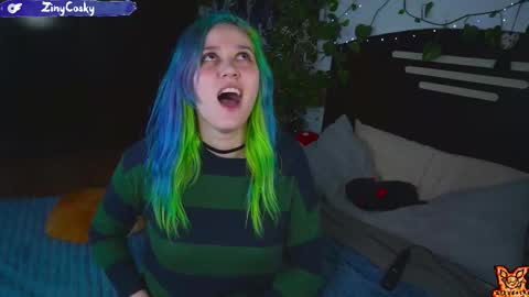 Ziny Cosky online show from November 15, 12:44 am