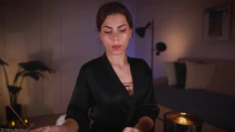 Zara  Join next live  at 5PM EST  online show from November 19, 11:49 pm