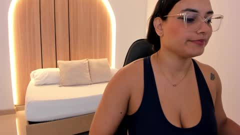 Snapshot of zoe_danae_ chatting on September 13, 12:57 pm Zoe online show from September 13, 12:57 pm