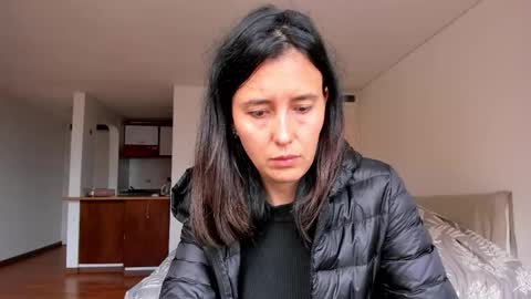 ZOE online show from October 15, 7:49 pm